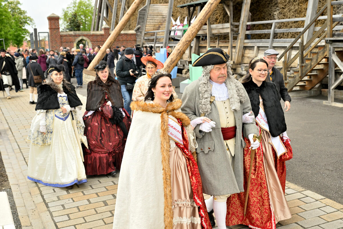 Landesgartenschau Bad Dürrenberg eröffnet DEGA GRÜNER MARKT